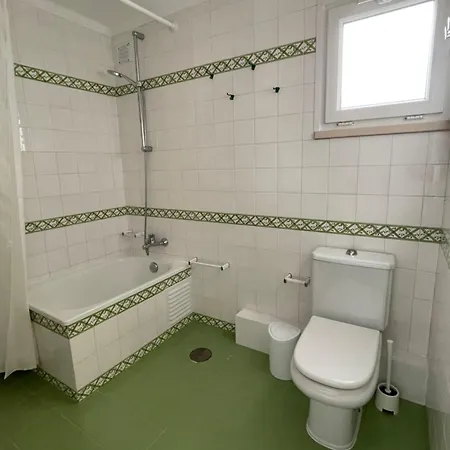 1bd Close To *