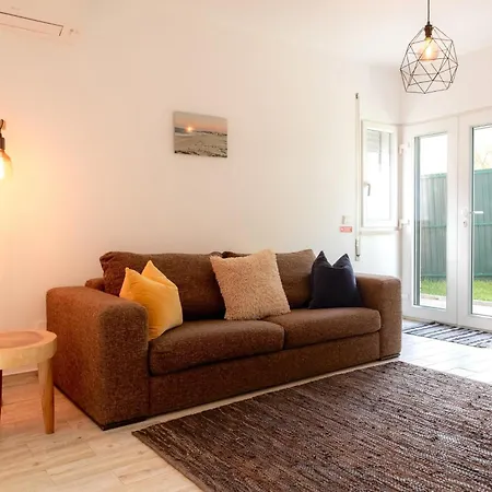 1bd Close To * Lourinhã